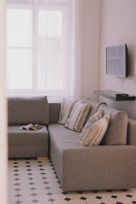 New! Mucha 3bdr Flat In Heart Of The Center Apartment