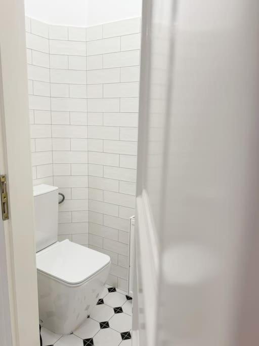 New! Mucha 3bdr Flat In Heart Of The Center Prague